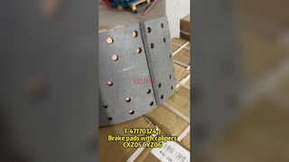 1-47170324-0 Giày phanh trước 1471703240 Thích hợp cho xe tải ISUZU CXZ