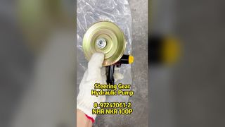 Xe tải OEM phụ tùng Máy bơm lái 8-97247061-0 8972470610 cho ISUZU NKR 100P 600P