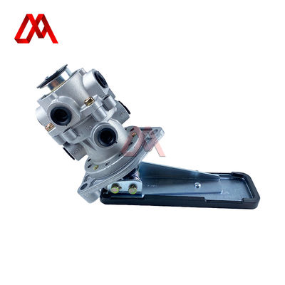 Brake Master Cylinder Assembly for Isuzu Truck CVR 10PE1 1-48100576-0K 1481005760K