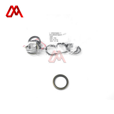 Clutch Housing Bearing Oil Seal 1-09625002-0 1096250020 for Isuzu 700P Truck