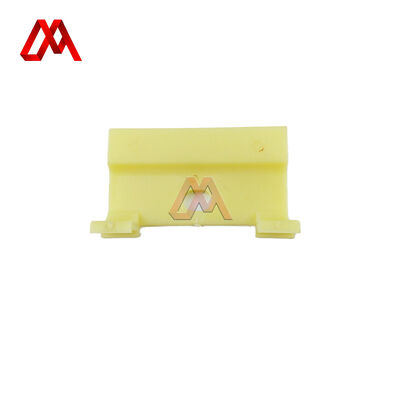 8-97852076-1 8978520761 Door Window Glass Clip for Isuzu 100P